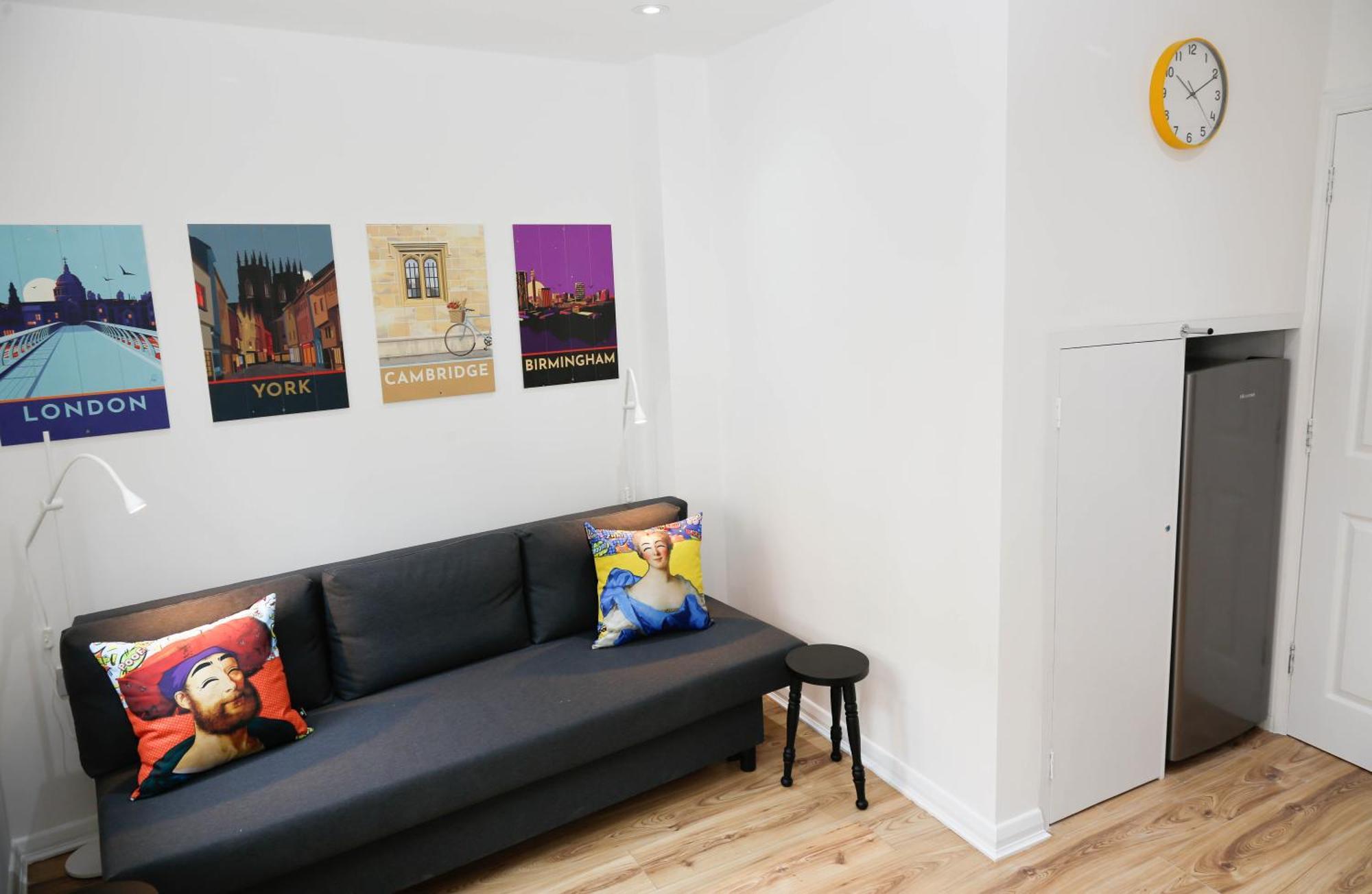 New Luxury Apartments In Central London Next To Shops, Cafes, Bars & Metro Екстер'єр фото