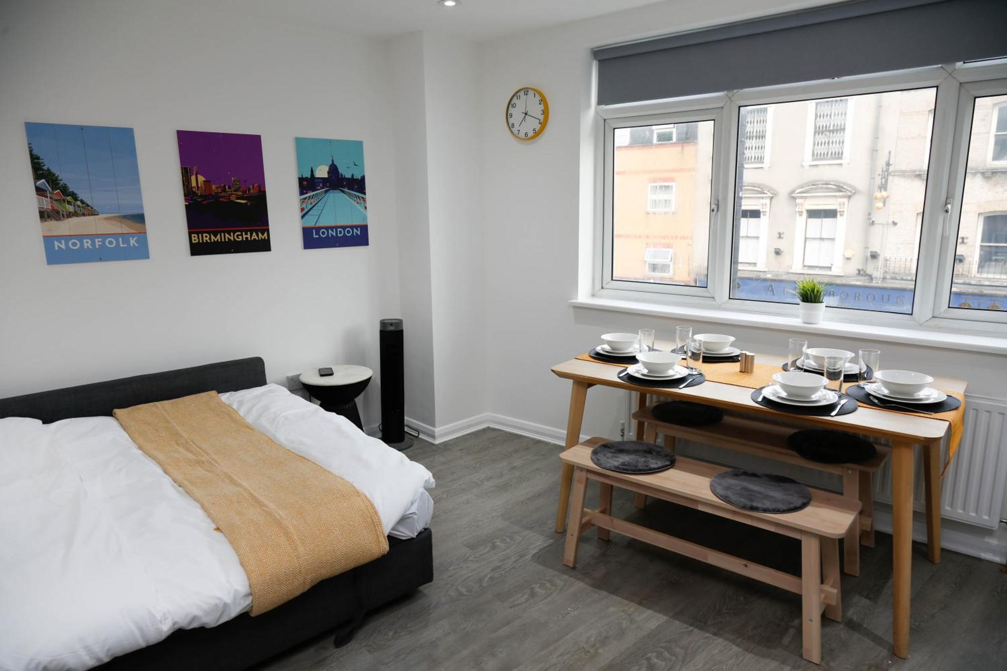 New Luxury Apartments In Central London Next To Shops, Cafes, Bars & Metro Екстер'єр фото