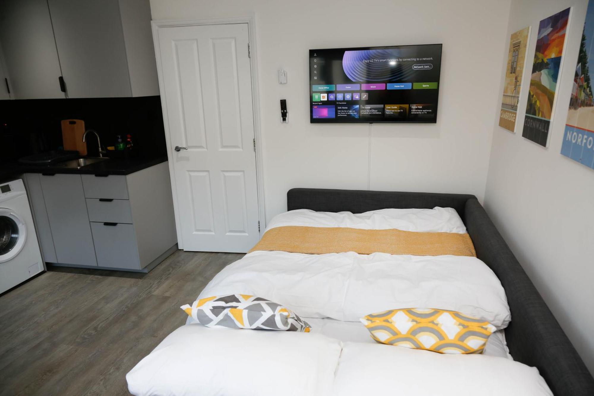 New Luxury Apartments In Central London Next To Shops, Cafes, Bars & Metro Екстер'єр фото