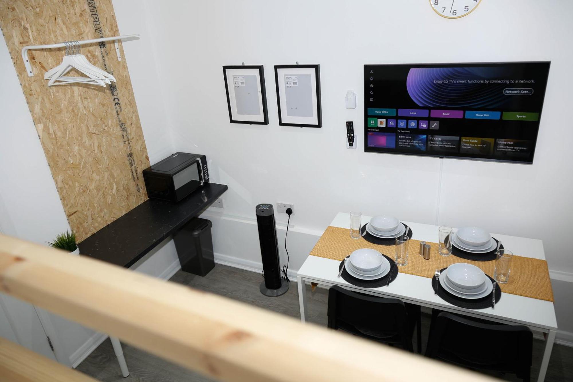 New Luxury Apartments In Central London Next To Shops, Cafes, Bars & Metro Екстер'єр фото